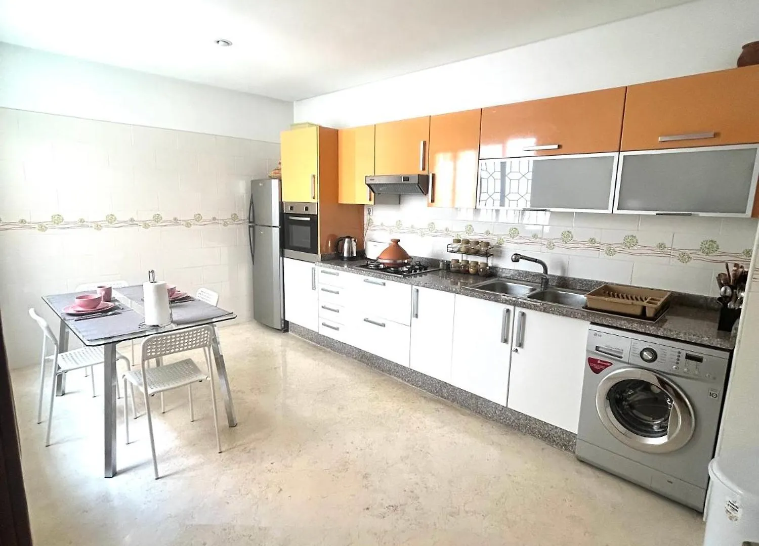 Magnifique Appart Avec Piscine, Wifi, Clim, Parking 마라케시 모로코